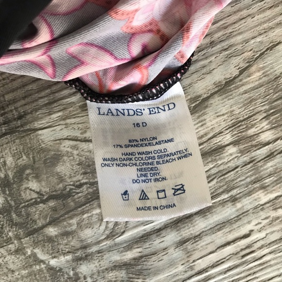 Lands End tankini 16D - Picture 2 of 2